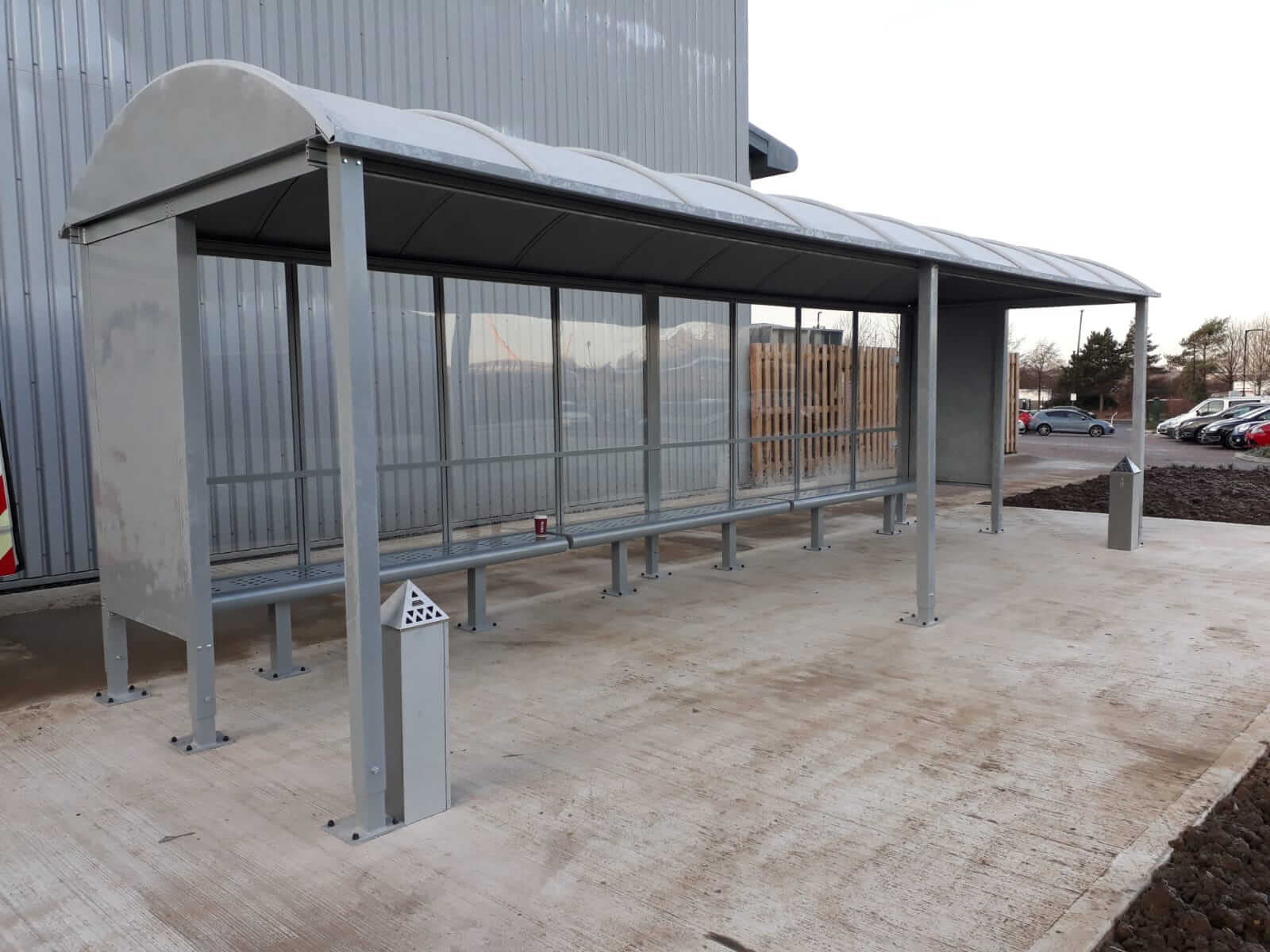 8Mtr Silver Smoking Shelter with aluminium bench seating and pyramid ashtrays